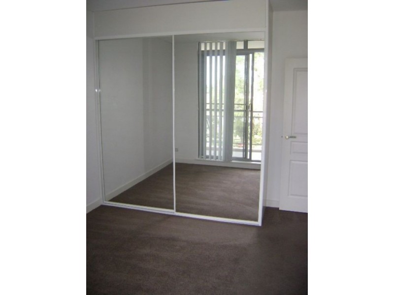 16/28 Brickworks Drive, Holroyd NSW 2142