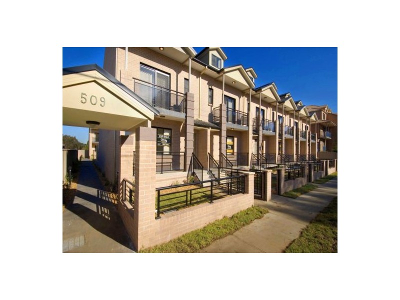 8/509 Wentworth Avenue, Toongabbie NSW 2146