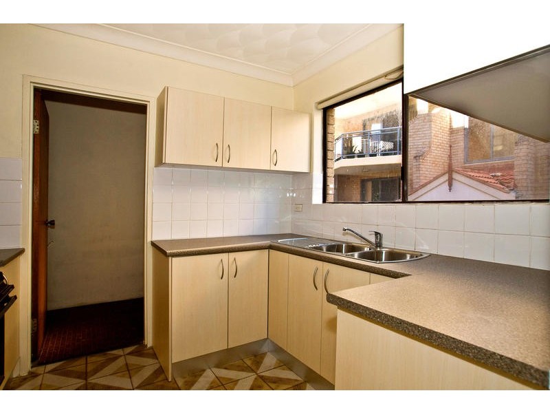 2/17 Central Avenue, Westmead NSW 2145