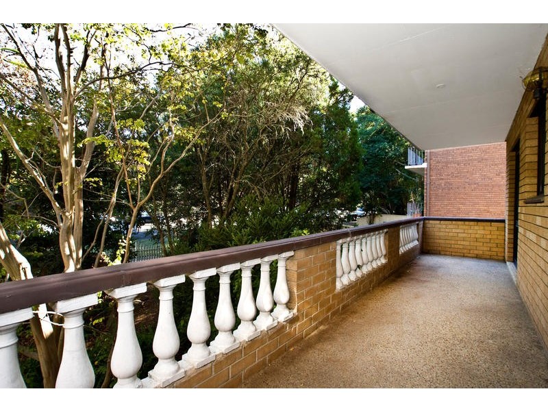 2/17 Central Avenue, Westmead NSW 2145