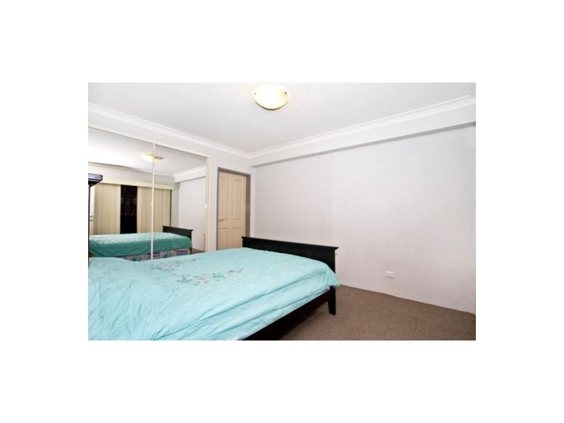 8/20-22 Alexandra Avenue, Westmead NSW 2145