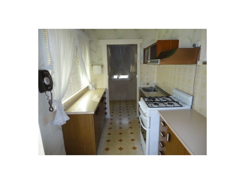 18 Joyner Street, Westmead NSW 2145