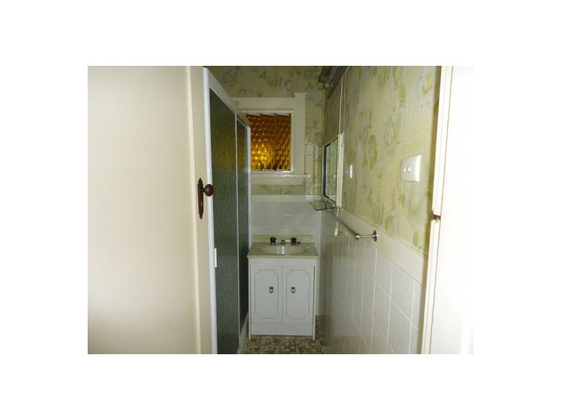 18 Joyner Street, Westmead NSW 2145