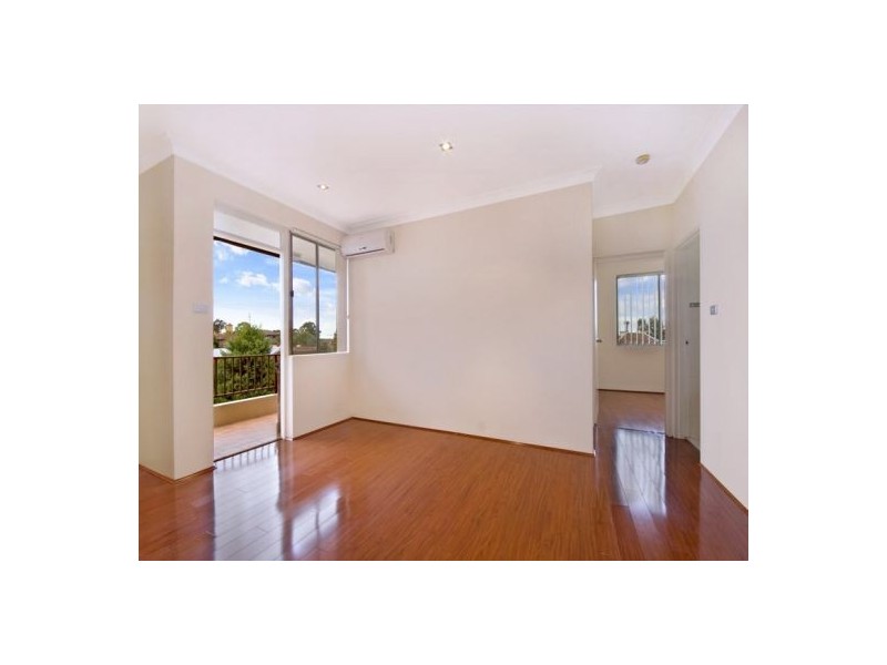 7/11 Station Street West, Parramatta NSW 2150