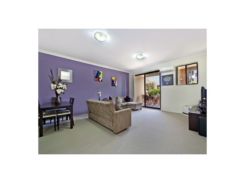 8/16-24 Lydbrook Street, Westmead NSW 2145