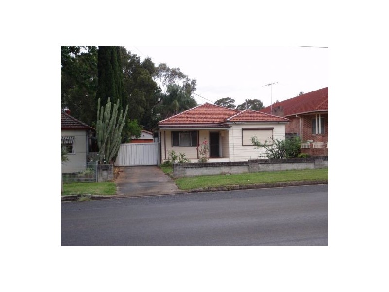 10 Elsinore Street, Merrylands NSW 2160