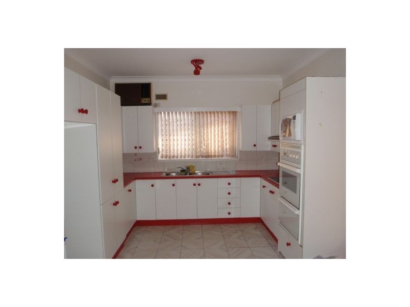 10 Elsinore Street, Merrylands NSW 2160