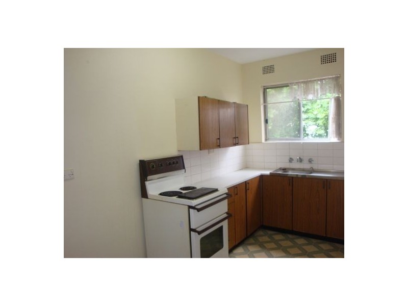 8/3 DUNLOP STREET, North Parramatta NSW 2151