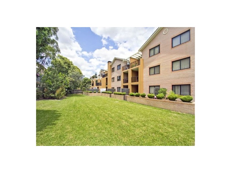 10/30-34 Redbank Road, Northmead NSW 2152