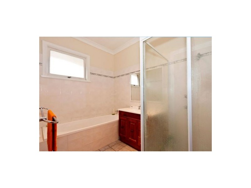 2 Lochinvar Parade, Carlingford NSW 2118