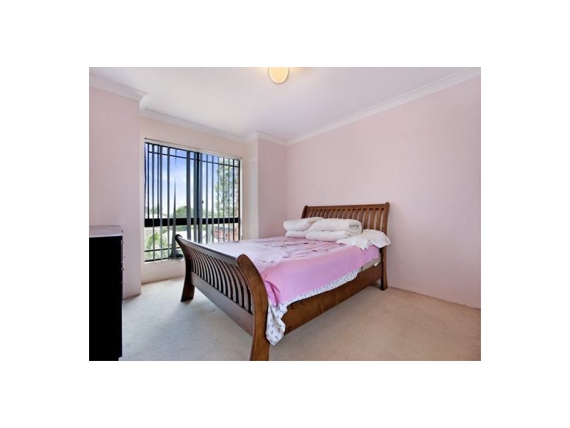 3/28 Harris Street, Harris Park NSW 2150