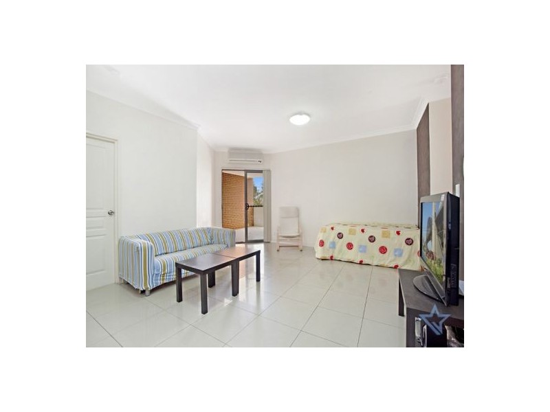 13/154-156 Bridge Road, Westmead NSW 2145