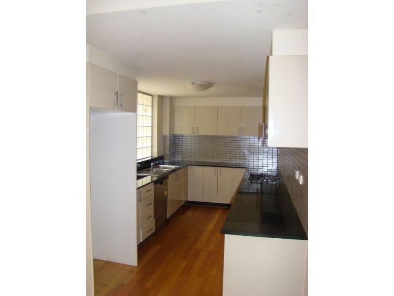 204/33-35 Cowper Street, Parramatta NSW 2150