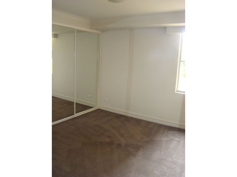 204/33-35 Cowper Street, Parramatta NSW 2150