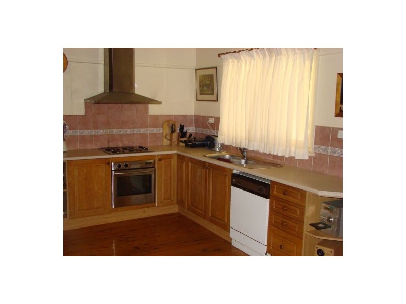 218 Windsor Road, Northmead NSW 2152