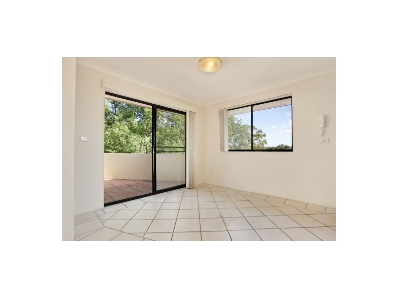8/21-23 Stewart Street, Parramatta NSW 2150