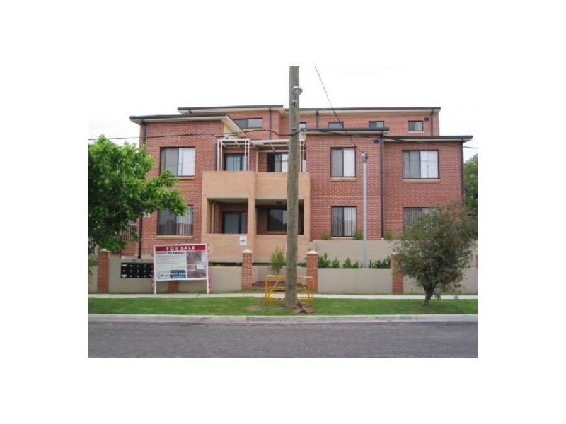 1/10-12 Reid Avenue, Wentworthville NSW 2145