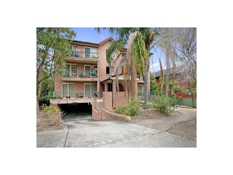 4/2-4 Cambridge Street, Harris Park NSW 2150