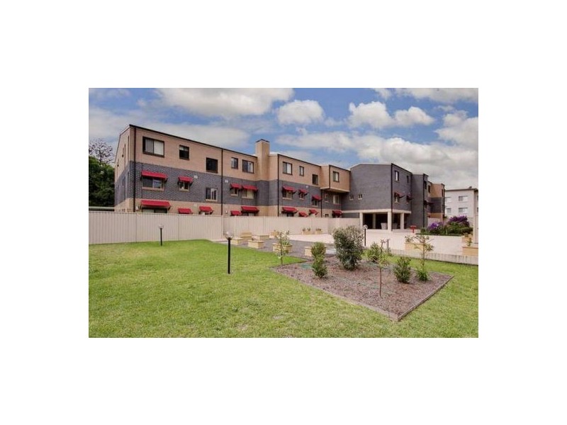 30/49-55 Beamish Road, Northmead NSW 2152