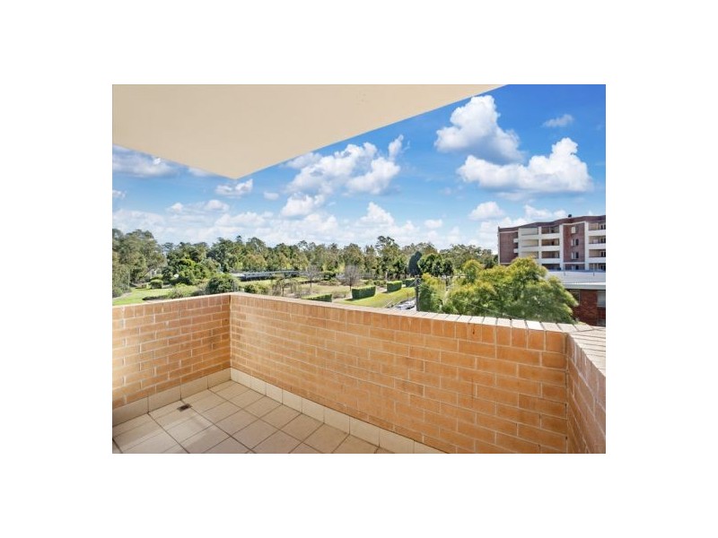 10/1 Hunter Street, Parramatta NSW 2150
