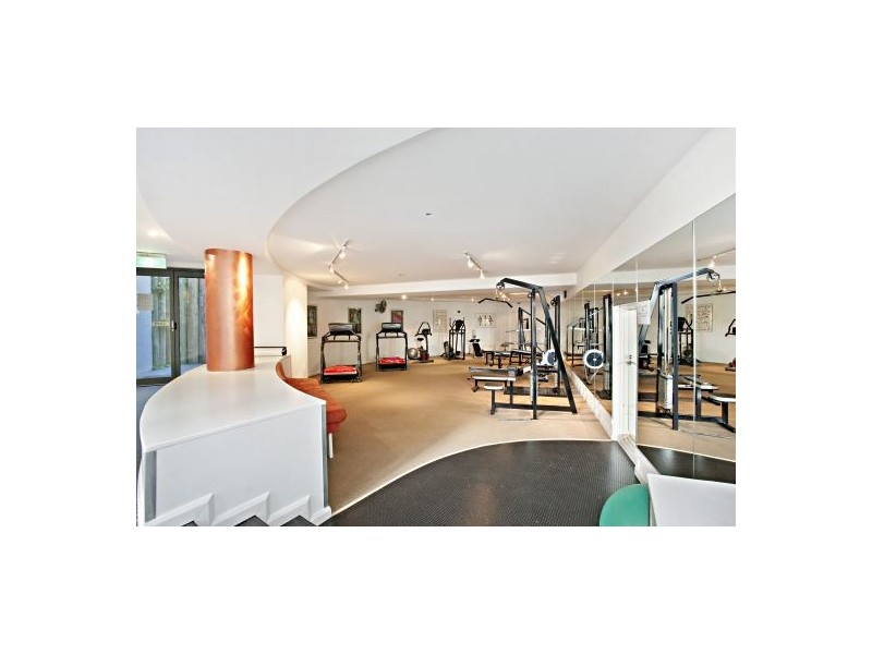 8/27 Bennelong Parkway, Wentworth Point NSW 2127