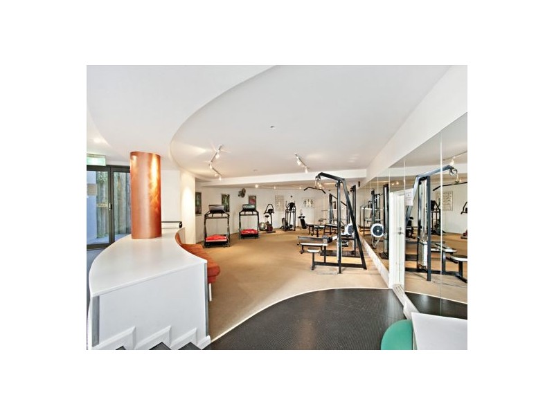 8/27 Bennelong Road, Wentworth Point NSW 2127