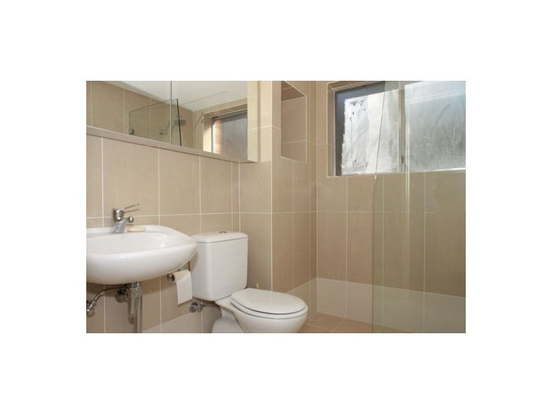 9/15 Good Street, Parramatta NSW 2150