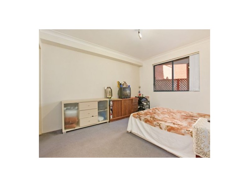 2/12 Kendall Street, Harris Park NSW 2150