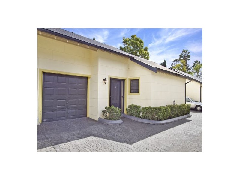 2/64-66 Hassall Street, Parramatta NSW 2150