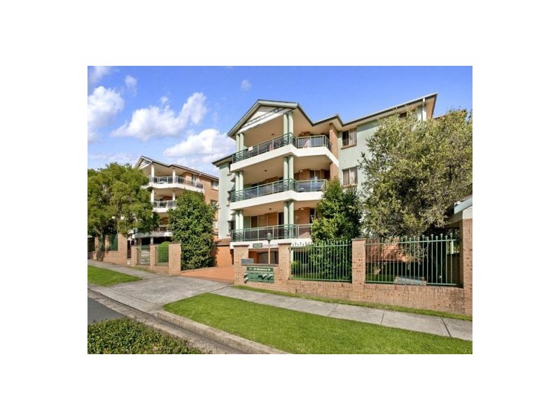 2/31-39 Gladstone Street, North Parramatta NSW 2151