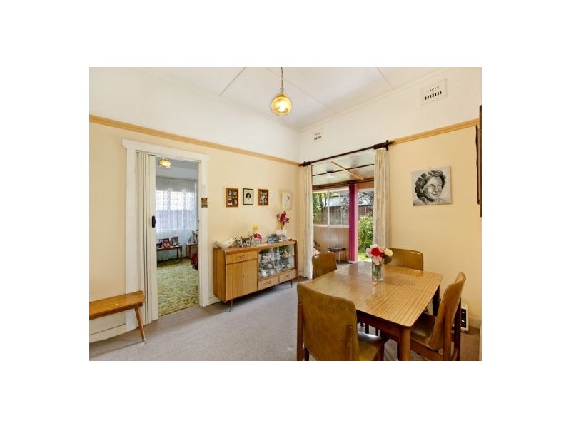 25 Bursill Street, Guildford NSW 2161