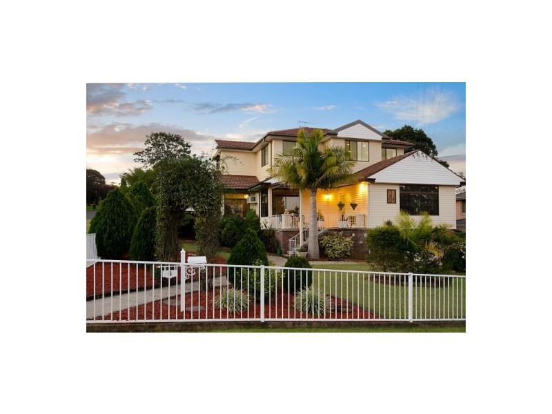 9 Anderson Road, Northmead NSW 2152