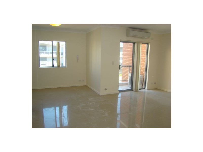 12/154-156 Bridge Road, Westmead NSW 2145