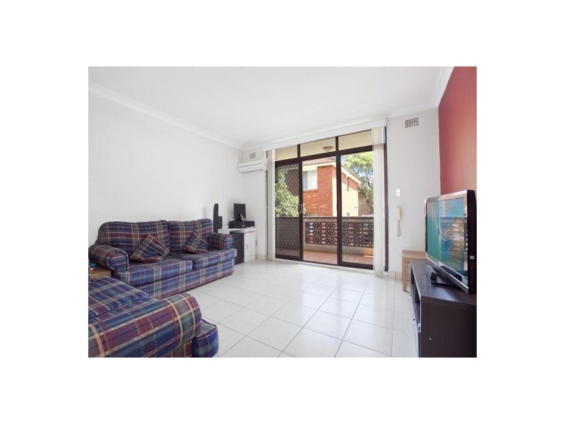 3/51-55 Neil Street, Merrylands NSW 2160
