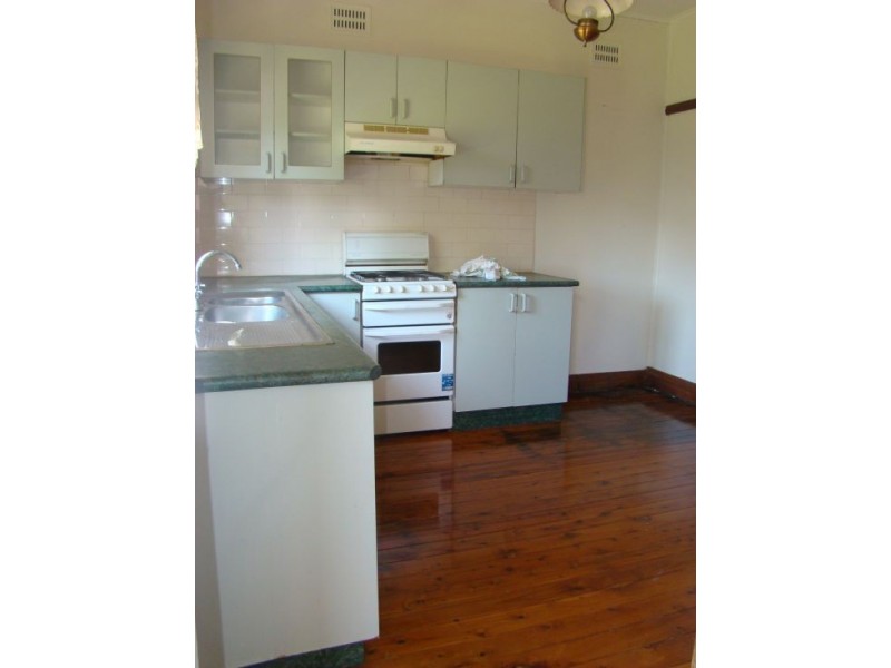 25 Bradman Street, Merrylands NSW 2160