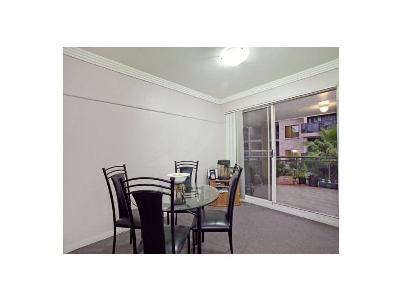 16/27 Addlestone Street, Merrylands NSW 2160