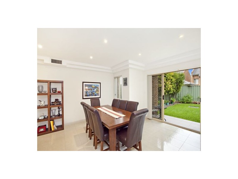 16/1-9 Eleanor Street, Rosehill NSW 2142