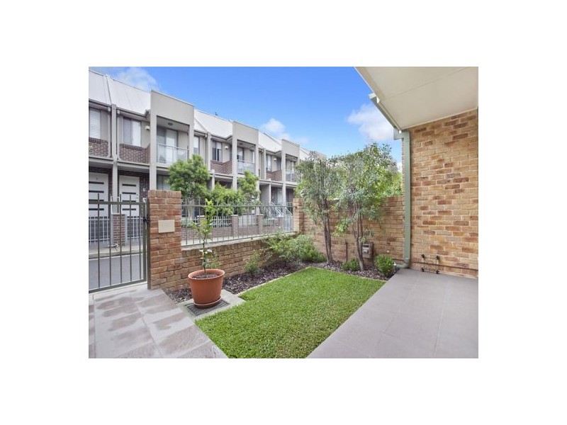 16/1-9 Eleanor Street, Rosehill NSW 2142