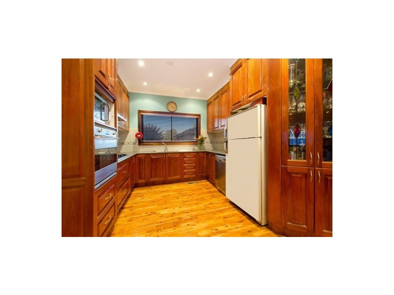 9 Anderson Road, Northmead NSW 2152