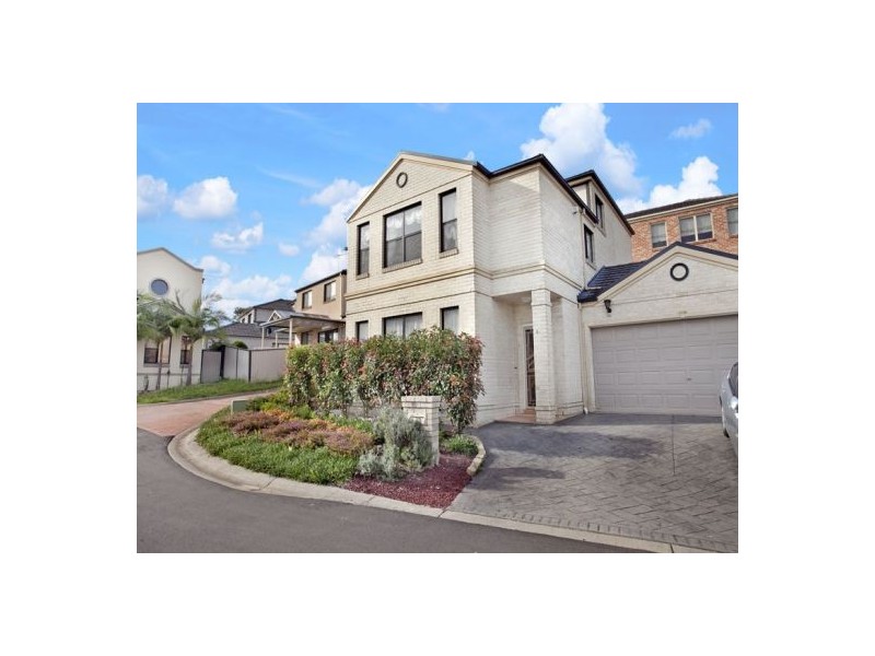 4 Regiment Grove, Winston Hills NSW 2153