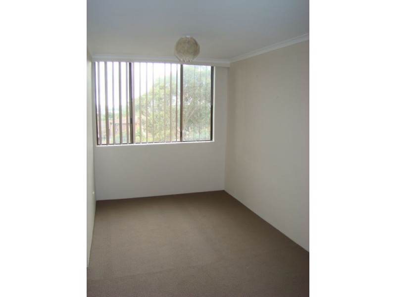 30/76 GREAT WESTERN HWY, Parramatta NSW 2150