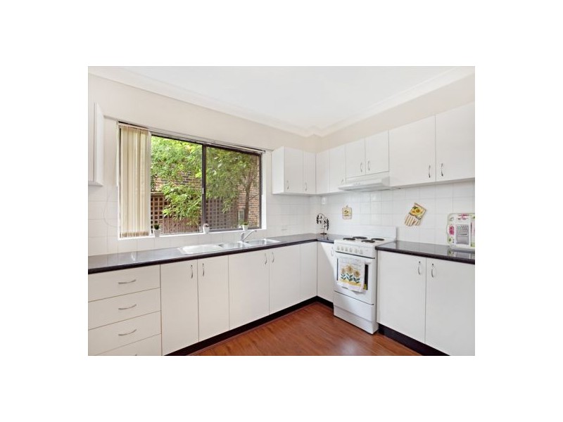 1/6 Queens Road, Westmead NSW 2145