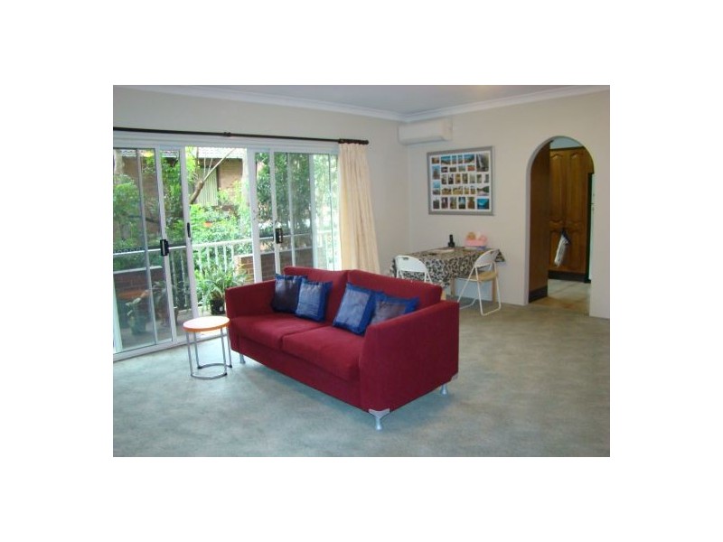 2/24 Hainsworth Street, Westmead NSW 2145