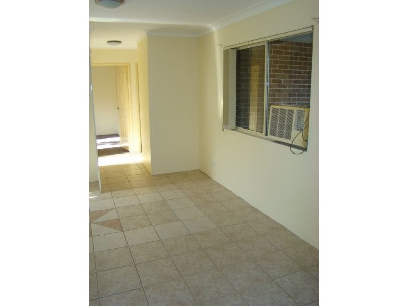 4/36-40 Newman Street, Merrylands NSW 2160