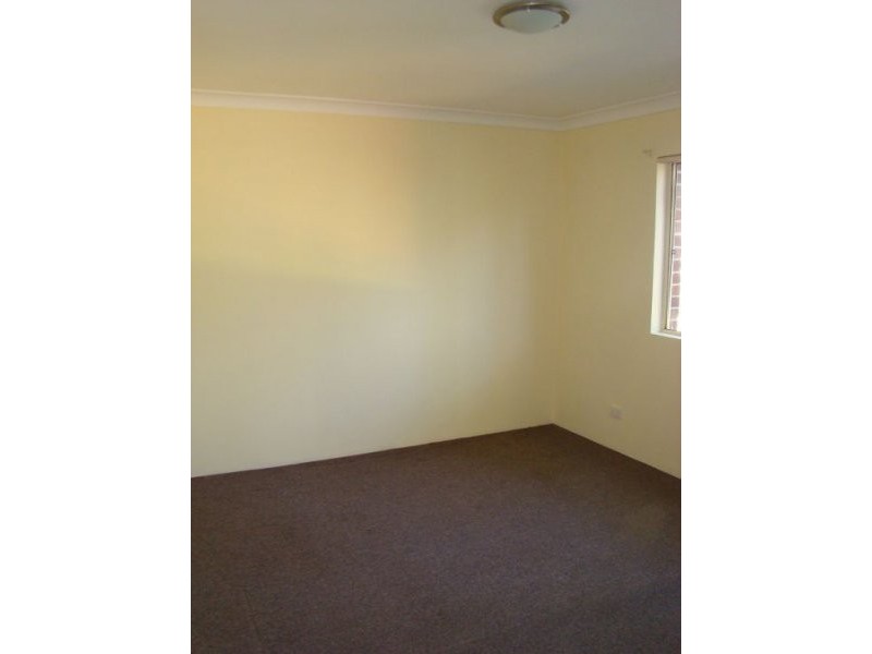 4/36-40 Newman Street, Merrylands NSW 2160