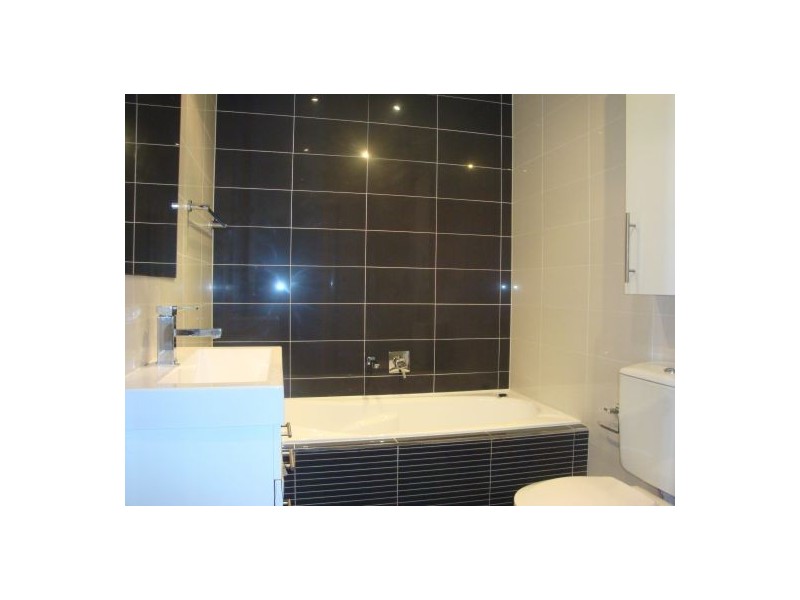 2/19-21 Hill Street, Wentworthville NSW 2145