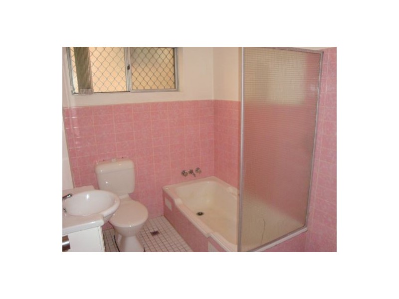 4/17 Caroline Street, Westmead NSW 2145