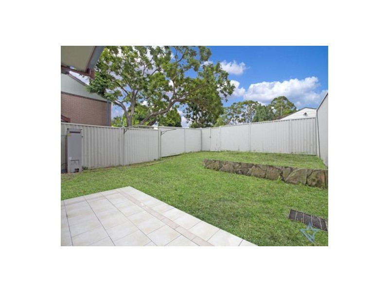 7/11 Banks Street, Mays Hill NSW 2145