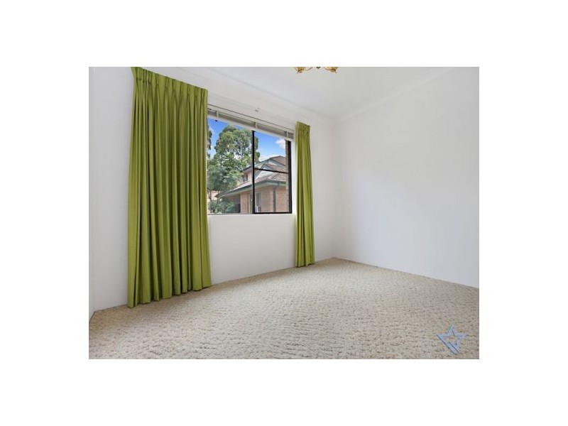 8/25-27 Wigram Street, Harris Park NSW 2150