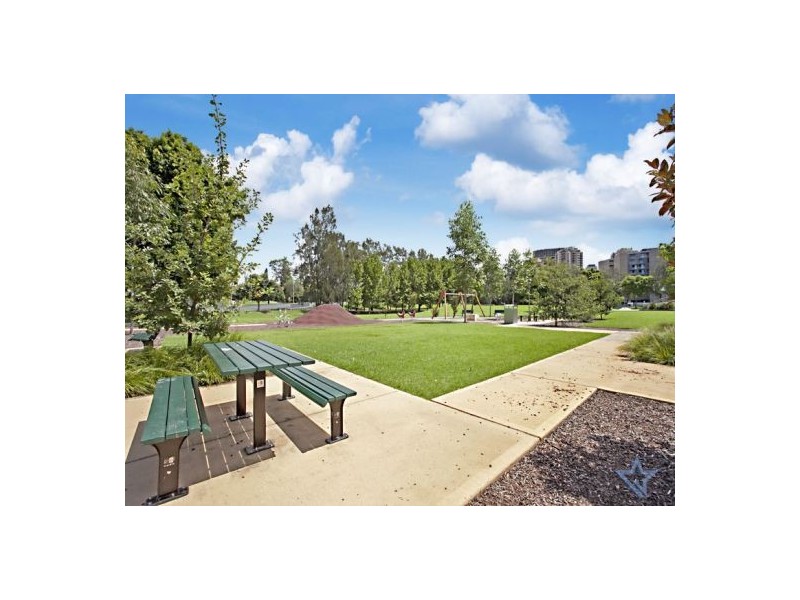 2/71 Weston Street, Harris Park NSW 2150